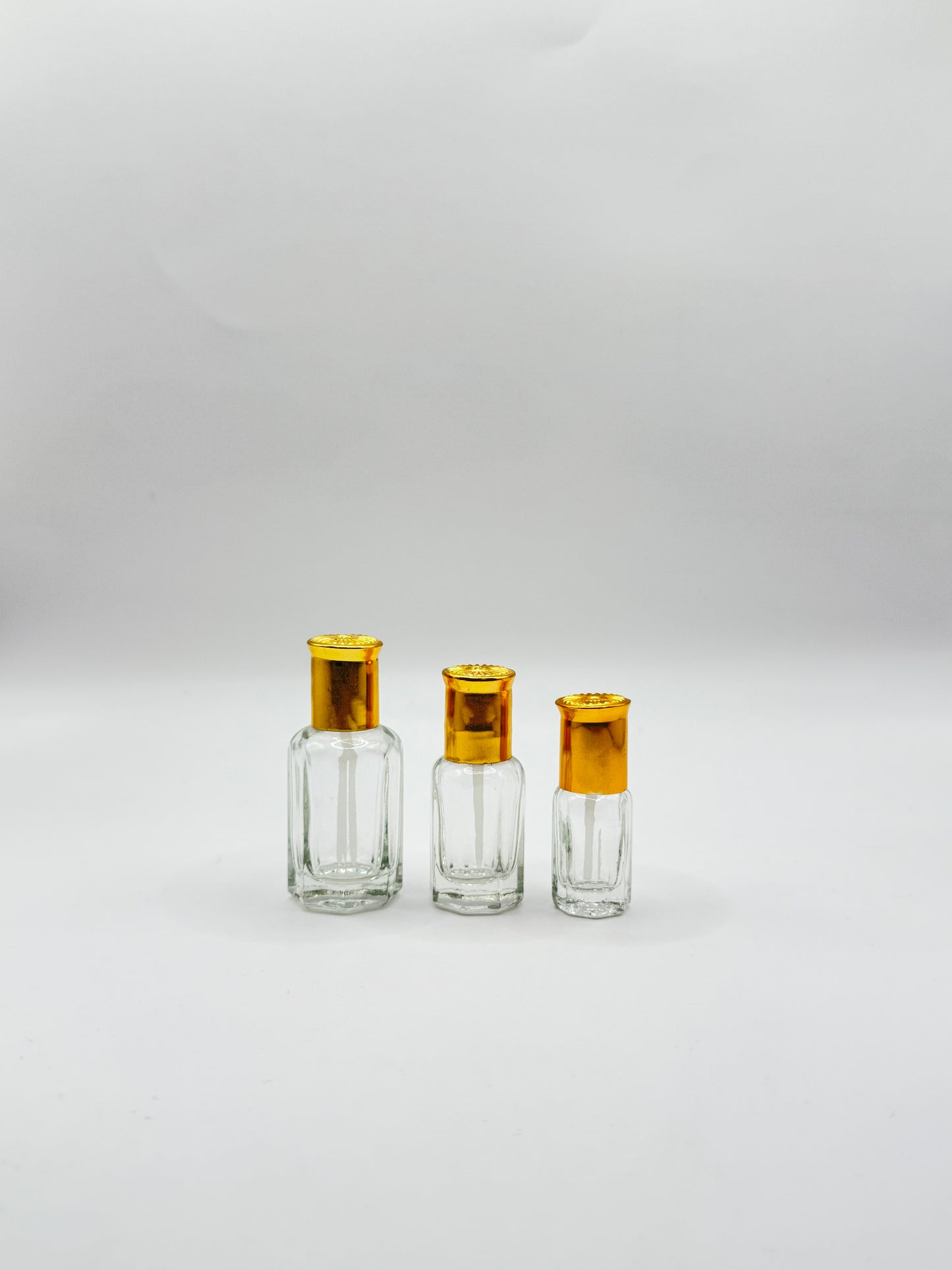 PATTI PLAIN ATTAR BOTTLE WITH GOLDEN CAPS - 3/6/12ML